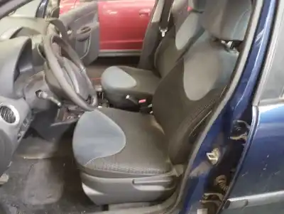 Vehicul casat citroen c3 1.1 collection al anului 2007 alimentat hfx