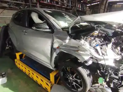 Veículo de Sucata toyota yaris (xp21) hybrid style do ano 2023 alimentado m15a-fxe