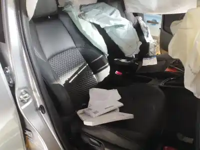 Veículo de Sucata toyota yaris (xp21) hybrid style do ano 2023 alimentado m15a-fxe