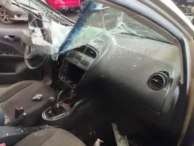 Sloopvoertuig seat toledo (5p2) exclusive van het jaar 2007 aangedreven bxe