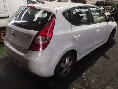 Scrapping Vehicle hyundai i30 comfort of the year 2012 powered d4fb