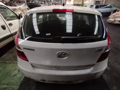 Scrapping Vehicle hyundai i30 comfort of the year 2012 powered d4fb