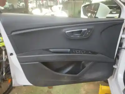 Vehicul casat seat leon (5f1) i-tech al anului 2015 alimentat cyvb