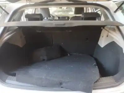 Vehicul casat seat leon (5f1) i-tech al anului 2015 alimentat cyvb