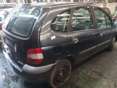 Veicolo di demolizione renault scenic (ja..) 1.4 16v dell'anno 2002 alimentato k4j c7