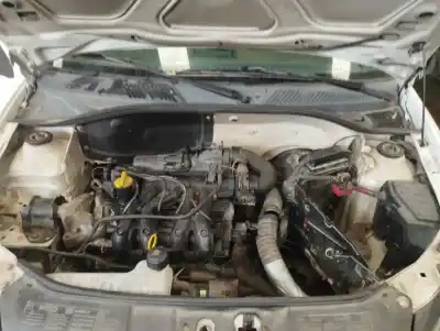 Утилизация автомобиля renault clio ii fase ii (b/cb0) authentique года 2002 питание d4f