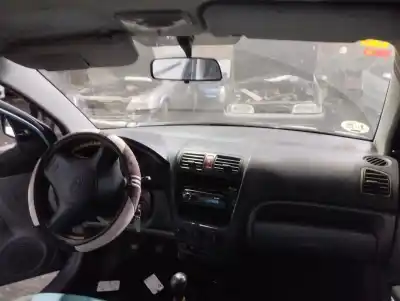 Scrapping Vehicle kia picanto 1.0 lx of the year 2004 powered g4he