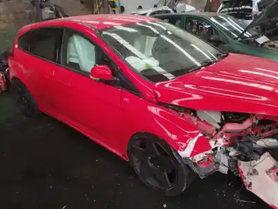 Veículo de Sucata ford focus lim. titanium do ano 2015 alimentado m1dd