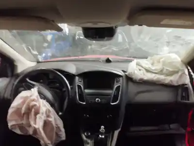 Veículo de Sucata ford focus lim. titanium do ano 2015 alimentado m1dd