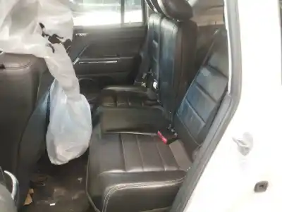 Veículo de Sucata jeep compass limited 4x4 do ano 2011 alimentado om651925