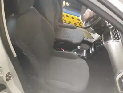 Veículo de Sucata citroen c3 feel do ano 2016 alimentado hmz