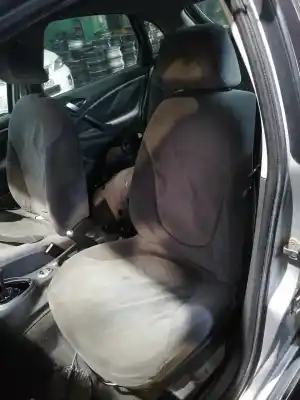 Veículo de Sucata citroen c5 ii (rc_) 1.8 16v (rc6fzb) do ano 2001 alimentado 6fz (ew7j4)