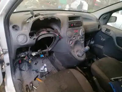 Veículo de Sucata fiat panda (169) 1.1 8v do ano 2008 alimentado 187a1000