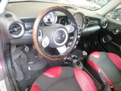 Scrapping Vehicle mini mini (r56) cooper of the year 2007 powered n12b16a