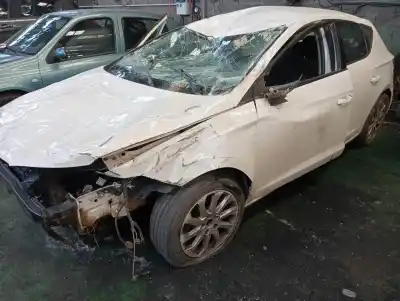 Vehicul casat seat leon (5f1) reference al anului 2016 alimentat cyv