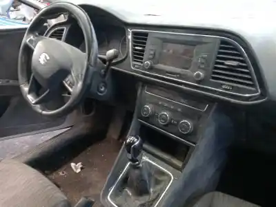 Vehicul casat seat leon (5f1) reference al anului 2016 alimentat cyv