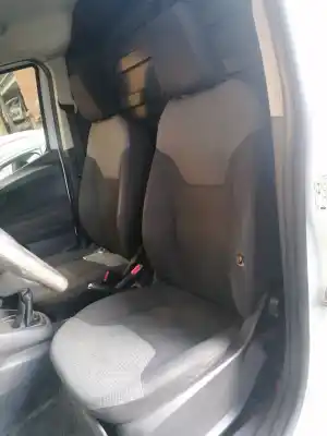 Veículo de Sucata ford transit courier ambiente do ano 2014 alimentado ugcb