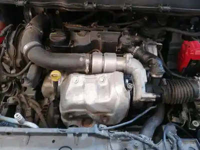 Veículo de Sucata ford transit courier ambiente do ano 2014 alimentado ugcb