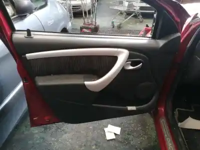 Veículo de Sucata dacia sandero ambiance do ano 2008 alimentado k7m710