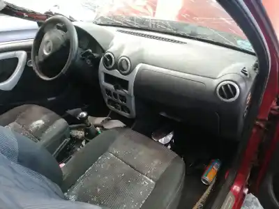 Veículo de Sucata dacia sandero ambiance do ano 2008 alimentado k7m710