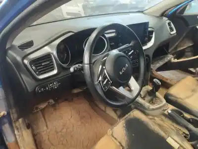 Scrapping Vehicle kia ceed concept of the year 2022 powered g3l