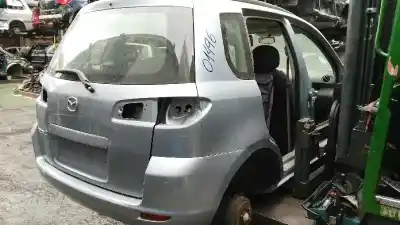 Veículo de Sucata mazda 2 berlina (dy) 1.2 active (55kw) do ano 2003 alimentado fuja