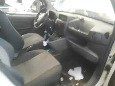 Veicolo di demolizione fiat doblo (119) 1.9 8v dynamic / multijet dynamic plus (77kw) dell'anno 2007 alimentato 223b1000