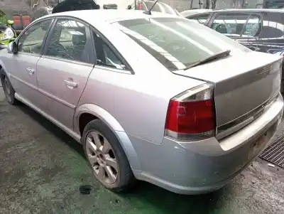 Veículo de Sucata opel vectra c berlina cosmo do ano 2005 alimentado z19dth