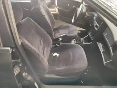 Veicolo di demolizione audi 80 (8c,b4) 2.0 e dell'anno 1994 alimentato abk