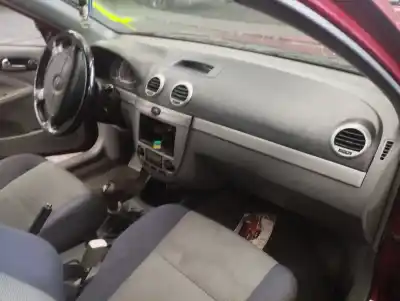 Veículo de Sucata chevrolet lacetti cdx do ano 2008 alimentado z20s