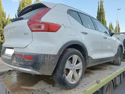 Scrapping Vehicle volvo xc 40 core 2wd of the year 2024 powered b420t4