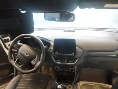 Veicolo di demolizione ford puma hybrid st-line dell'anno 2023 alimentato bzja