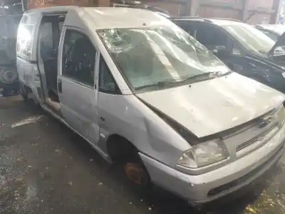 Véhicule à la ferraille citroen jumpy 2.0 hdi cat (rhx / dw10bted) de l'année 2000 alimenté rhx