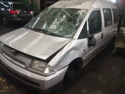 Véhicule à la ferraille citroen jumpy 2.0 hdi cat (rhx / dw10bted) de l'année 2000 alimenté rhx