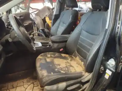 Veículo de Sucata toyota rav4 hybrid 4x2 advance do ano 2019 alimentado a25a-fxs