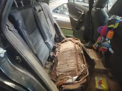 Veículo de Sucata toyota rav4 hybrid 4x2 advance do ano 2019 alimentado a25a-fxs