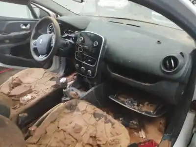 Veículo de Sucata renault clio iv societé do ano 2018 alimentado h4b 410