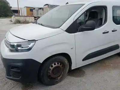 Veicolo di demolizione citroen berlingo start m dell'anno 2021 alimentato yhy