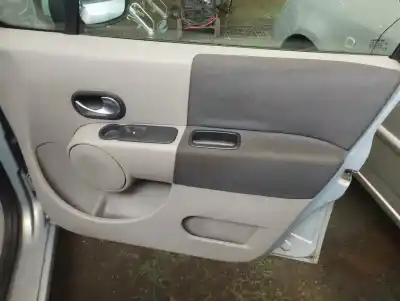 Veículo de Sucata renault modus confort dynamique do ano 2005 alimentado k4j770