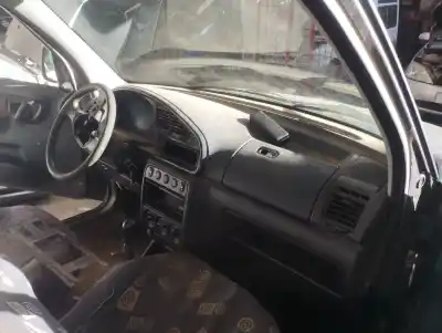 Veículo de Sucata citroen berlingo 1.9 diesel do ano 1997 alimentado d9b