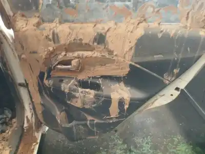 Veículo de Sucata kia rio drive do ano 2016 alimentado d3fa