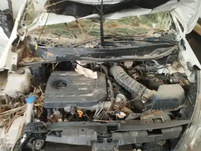 Veículo de Sucata kia rio drive do ano 2016 alimentado d3fa