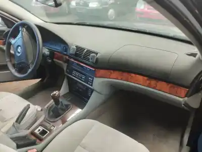 Veicolo di demolizione bmw serie 5 berlina (e39) 525tds dell'anno 1998 alimentato m51 d25