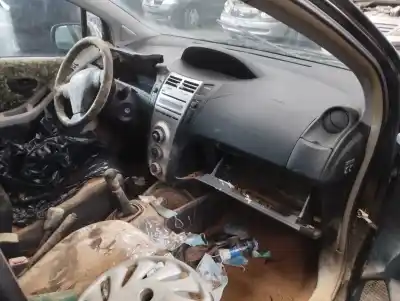 Scrapping Vehicle toyota yaris (ksp9/scp9/nlp9) básico of the year 2006 powered 2szfe