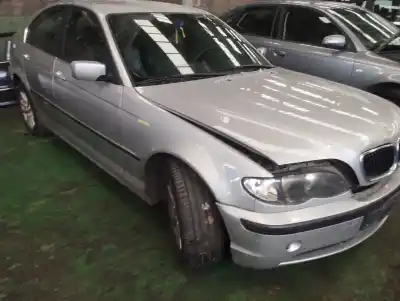 Sloopvoertuig bmw serie 3 berlina (e46) 320d van het jaar 2004 aangedreven 204d4