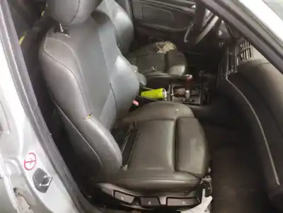 Sloopvoertuig bmw serie 3 berlina (e46) 320d van het jaar 2004 aangedreven 204d4