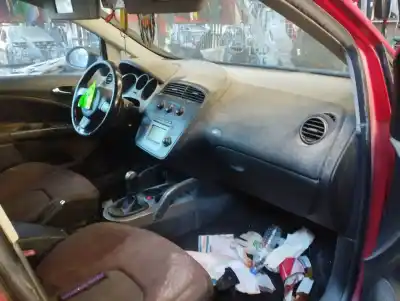 Scrapping Vehicle seat altea (5p1) reference of the year 2004 powered bgu