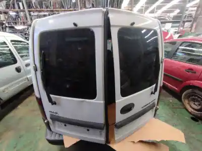 Veículo de Sucata opel combo tour cosmo do ano 2007 alimentado z13dtj