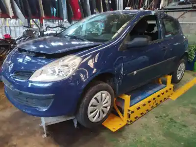 Veículo de Sucata renault clio iii authentique do ano 2007 alimentado k9k768