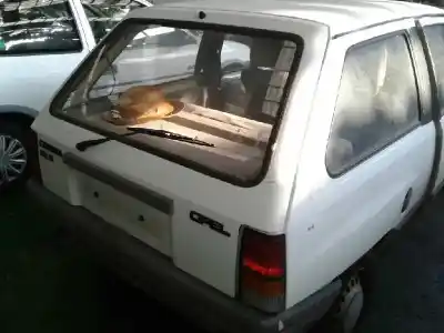 Veículo de Sucata opel corsa a 1.2 do ano 1990 alimentado 12st